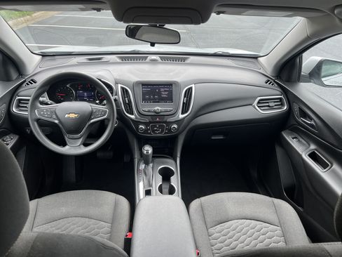Used 2020 Chevrolet Equinox LT AWD/4WD image 17