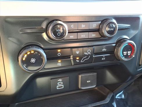 Used 2024 Ford F250 XLT w/ FX4 Off-Road Package image 23