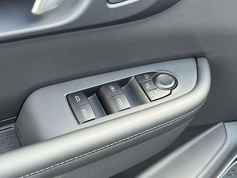 New 2026 Buick Enclave Preferred w/ Power Package image 16