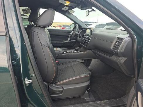 Used 2024 Nissan Pathfinder Rock Creek AWD/4WD image 7