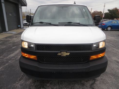 Used 2021 Chevrolet Express 2500 Extended w/ Driver Convenience Package image 30