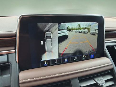 Used 2024 Chevrolet Tahoe High Country image 30