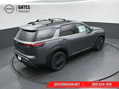 New 2026 Nissan Pathfinder SL image 52