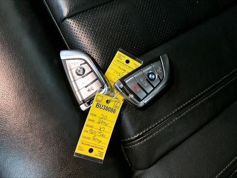 Used 2020 BMW X7 xDrive40i w/ Premium Package image 13