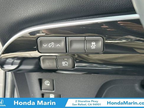 Used 2017 Toyota Prius Prime image 33