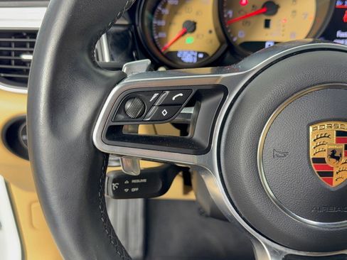 Certified 2018 Porsche Macan S AWD/4WD image 18