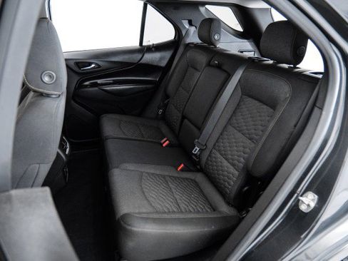 Used 2020 Chevrolet Equinox LT image 36