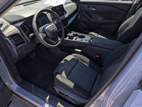 New 2026 Nissan Rogue SV image 9