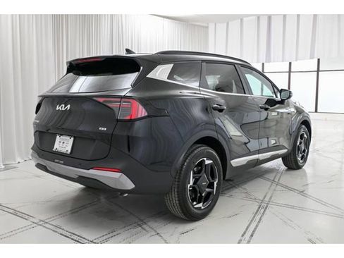 New 2026 Kia Sportage EX w/ EX Panorama Roof Package image 7