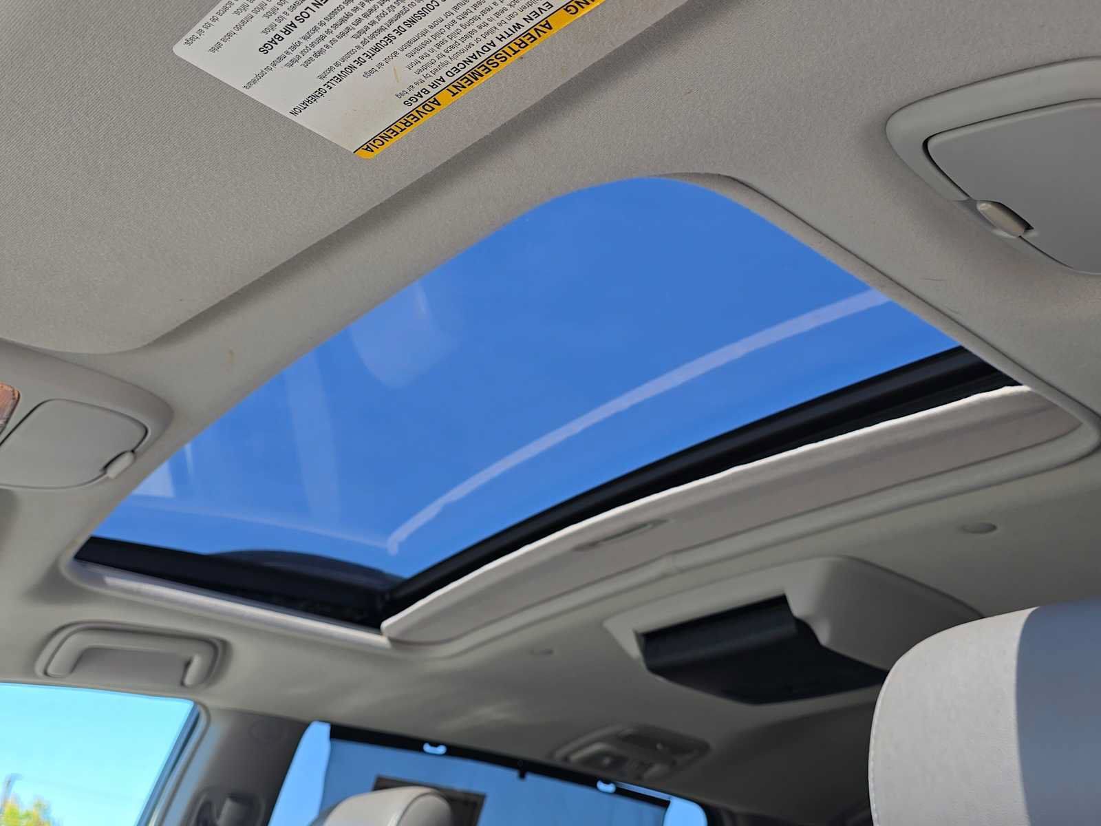 Used 2005 Toyota Sienna XLE Limited w/ XLE Limited Pkg 1 FWD image 26