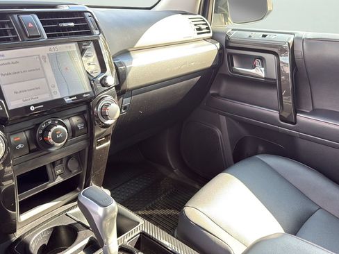 Used 2023 Toyota 4Runner TRD Off-Road Premium w/ Off Road Premium Plus Package AWD/4WD image 19