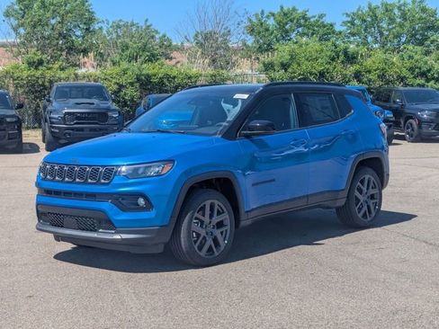 New 2026 Jeep Compass Limited w/ Sun, Sound & Navigation Group AWD/4WD image 7