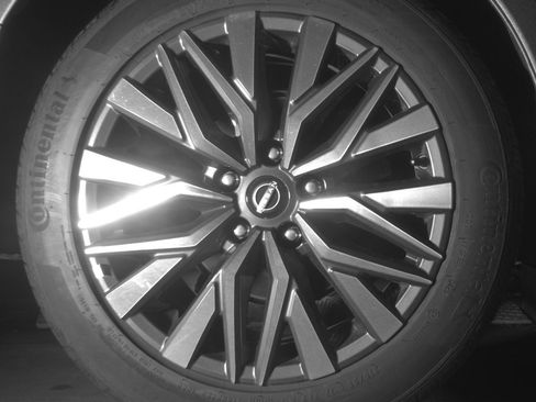 Used 2025 Nissan Altima 2.5 SV image 15