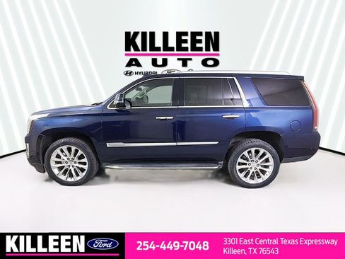 Used 2020 Cadillac Escalade Luxury image 4