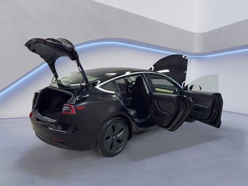 Used 2019 Tesla Model 3 Long Range RWD image 12