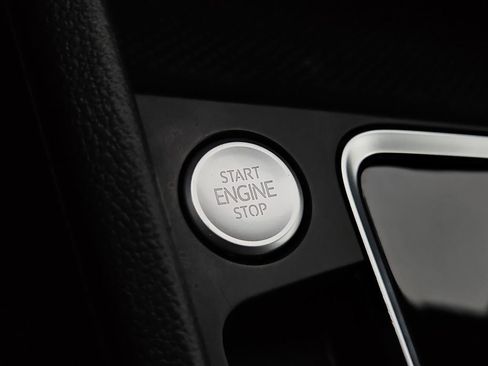 Used 2021 Volkswagen Jetta R-Line w/ R-Line Cold Weather Package image 26