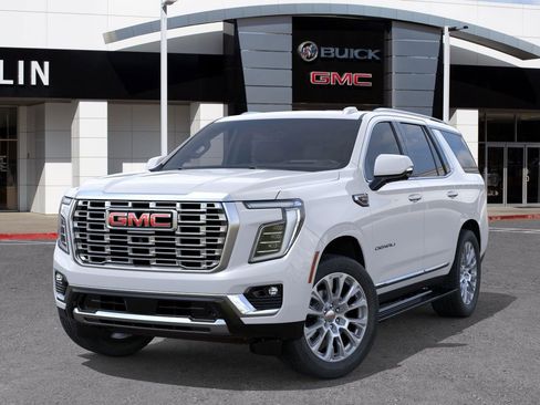 New 2026 GMC Yukon Denali w/ Denali Reserve Package AWD/4WD image 7