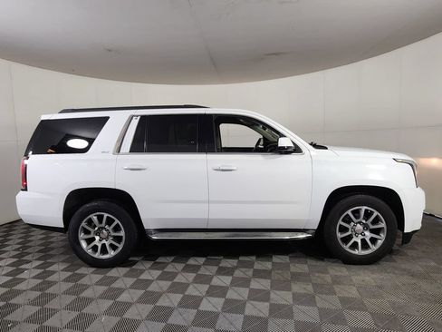 Used 2015 GMC Yukon SLT AWD/4WD image 8