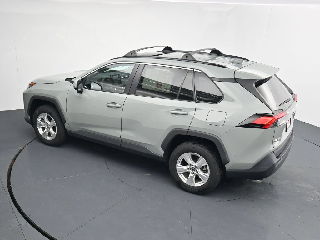 Used 2021 Toyota RAV4 XLE w/ Convenience Package AWD/4WD image 27