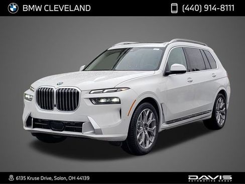 New 2026 BMW X7 xDrive40i w/ Premium Package image 1