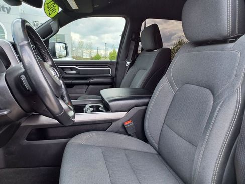 Used 2021 RAM 1500 Big Horn AWD/4WD image 9