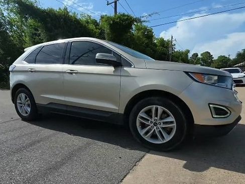 Used 2018 Ford Edge SEL FWD image 1