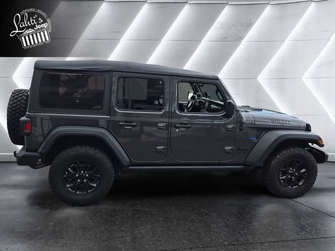 Used 2022 Jeep Wrangler Unlimited Sport AWD/4WD image 6