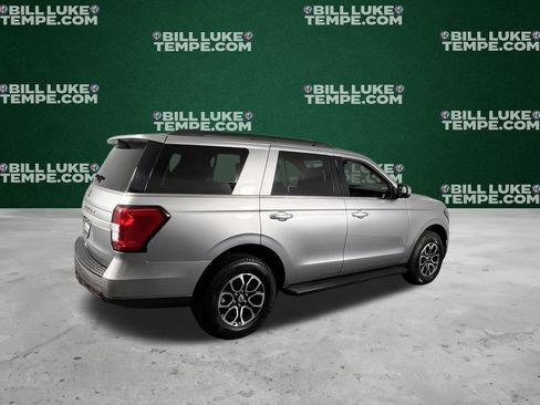 Used 2024 Ford Expedition XLT image 6