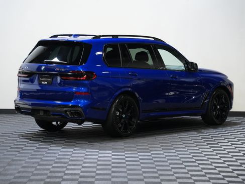 Used 2025 BMW X7 M60i AWD/4WD image 6
