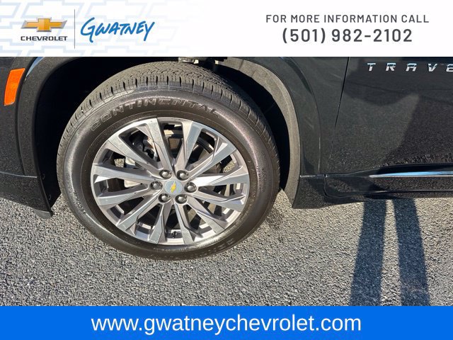 Used 2023 Chevrolet Traverse Premier w/ LPO, Floor Liner Package FWD image 9