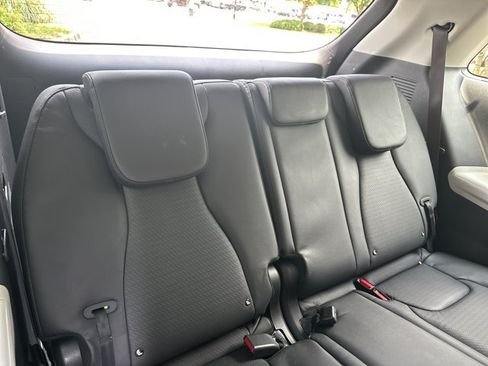 Certified 2023 Kia Carnival SX Prestige FWD image 20
