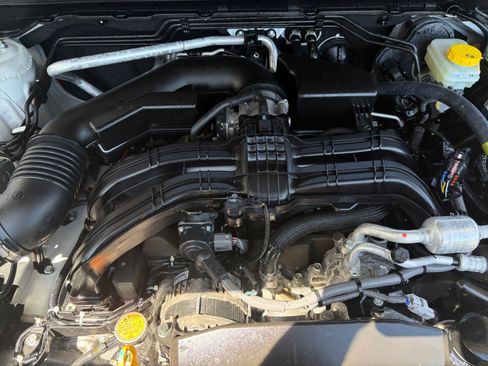 Certified 2025 Subaru Crosstrek 2.5i Limited AWD/4WD image 30