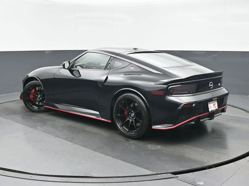 Used 2024 Nissan Z NISMO w/ Floor Mat Package image 5