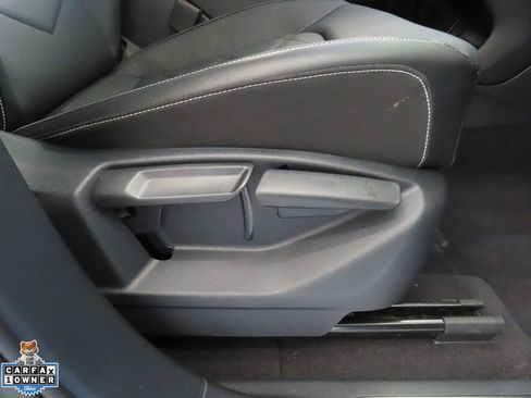 Used 2024 Volkswagen Atlas SE w/ Panoramic Sunroof Package FWD image 29