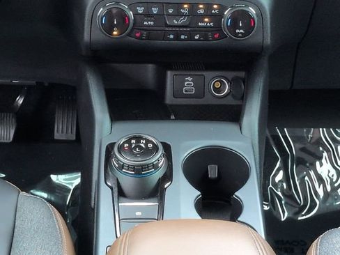 Certified 2024 Ford Bronco Sport Outer Banks w/ Tech Package image 18