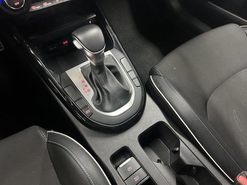 Used 2023 Kia Forte GT-Line w/ GT-Line Premium Package image 18