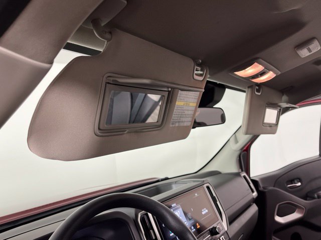 Used 2025 Nissan Frontier SV AWD/4WD image 36