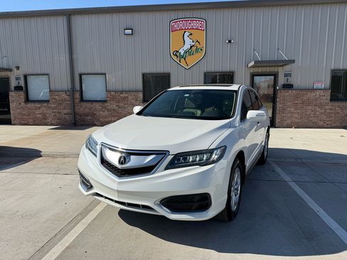 Used 2017 Acura RDX FWD image 3