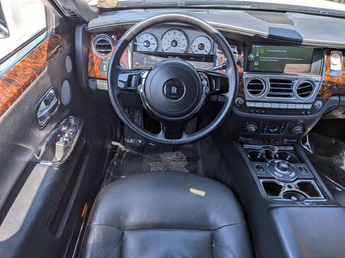 Used 2013 Rolls-Royce Ghost RWD image 20