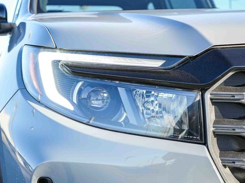 Certified 2022 Honda Passport TrailSport image 4