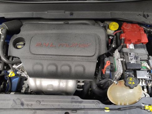 Used 2021 Jeep Compass Latitude FWD image 30