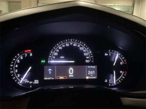 Used 2018 Cadillac CTS Luxury image 24