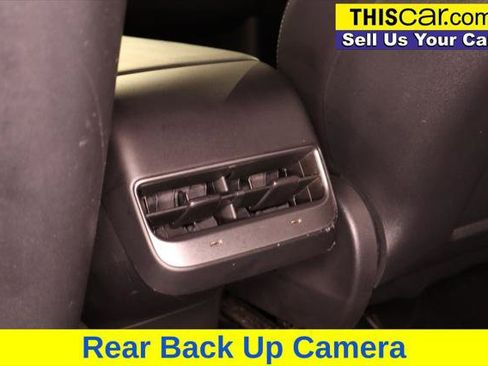 Used 2021 Tesla Model Y Long Range image 22