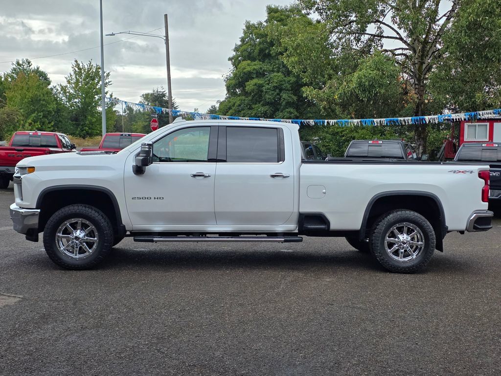 Used 2020 Chevrolet Silverado 2500 LTZ w/ LTZ Premium Package AWD/4WD image 34