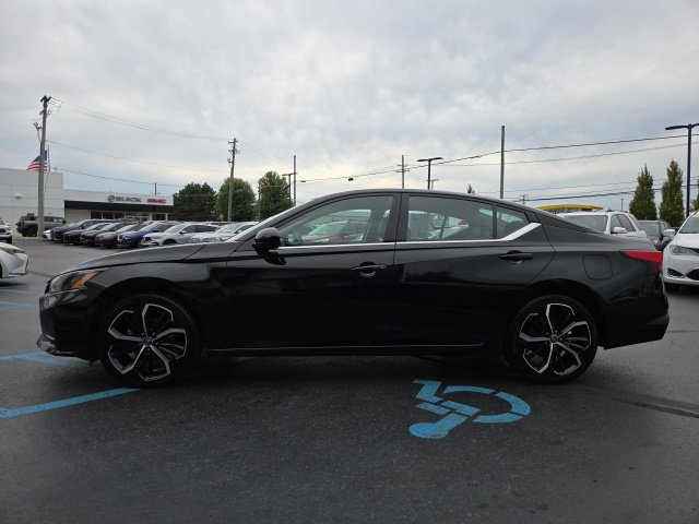 Used 2024 Nissan Altima 2.5 SR FWD image 4