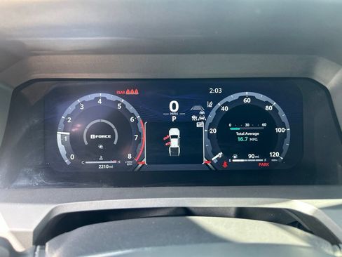 Certified 2026 Toyota Tacoma SR5 AWD/4WD image 15