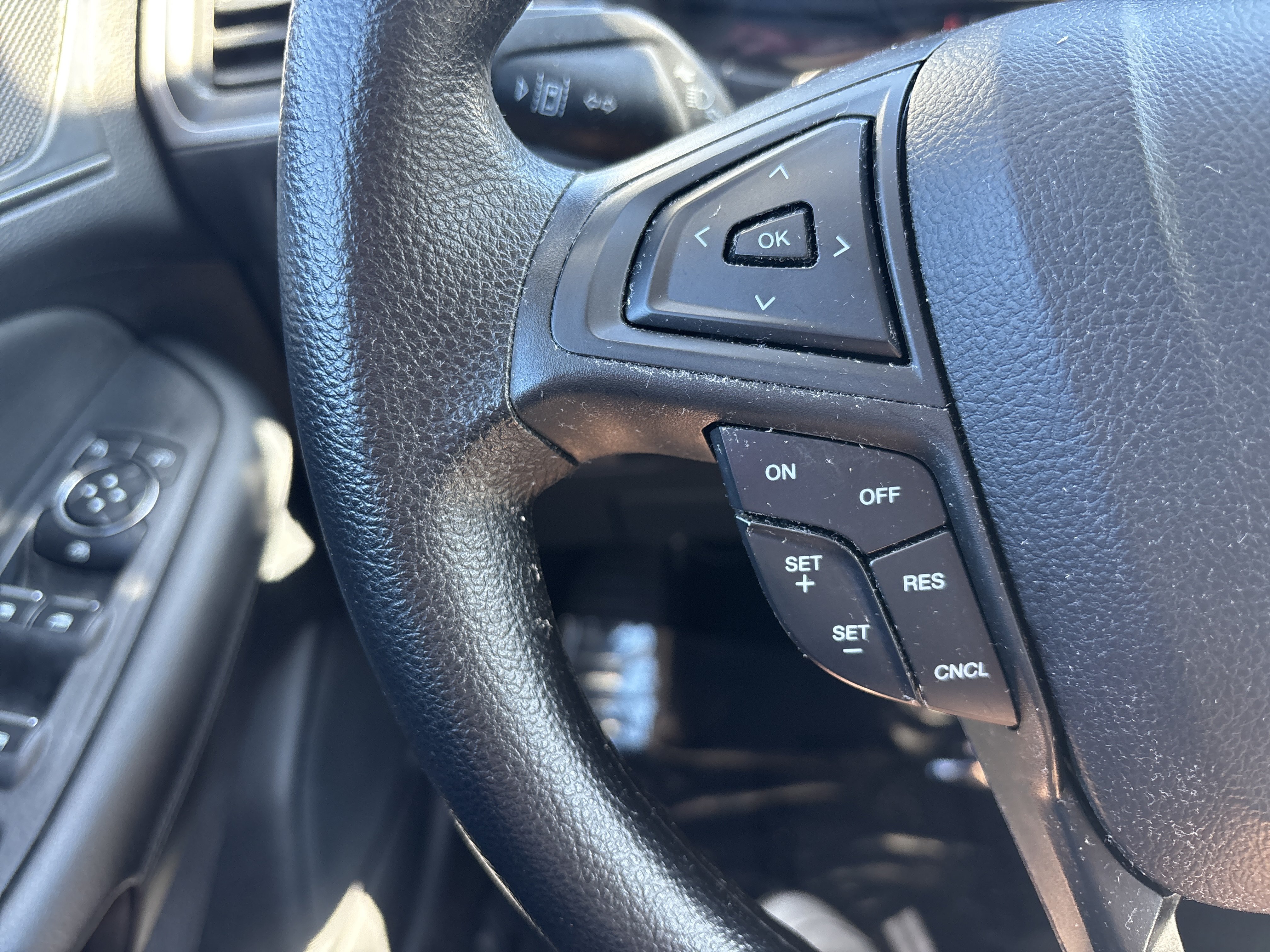 Used 2022 Ford Edge SE AWD/4WD image 26