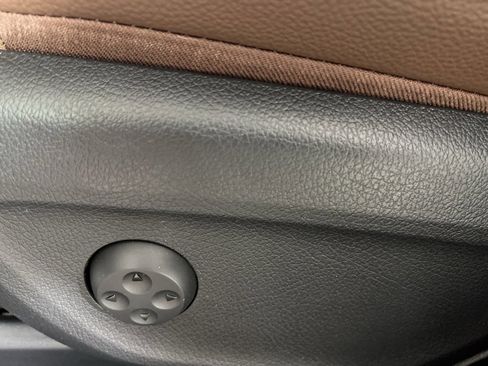 Certified 2024 Mercedes-Benz GLE 350 4MATIC image 4