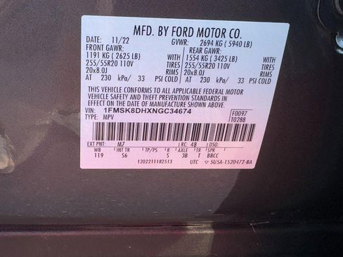 Used 2022 Ford Explorer XLT w/ Equipment Group 202A AWD/4WD image 27
