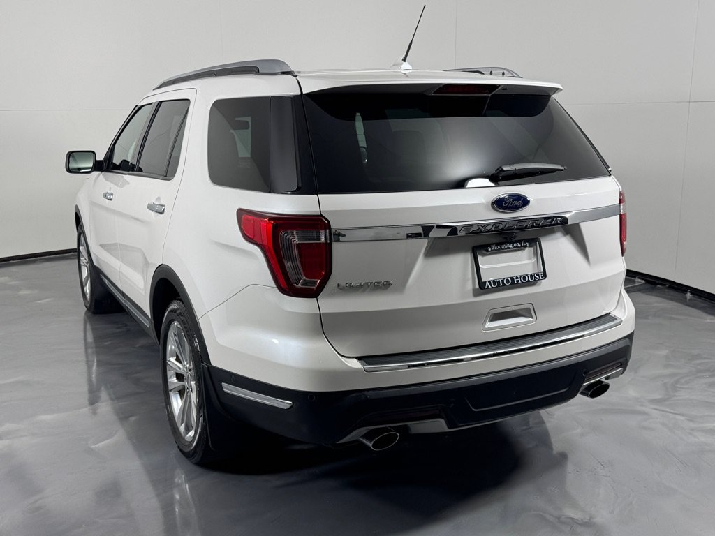 Used 2018 Ford Explorer Limited w/ Equipment Group 301A FWD image 7